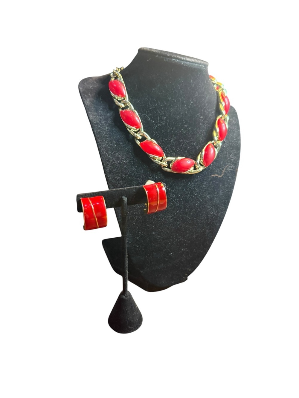 1950’s Red Thermoset Gold Tone Choker Necklace + 90's Enamel Earrings Set - Picture 6 of 8